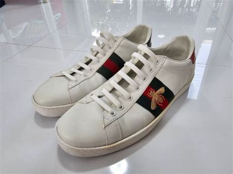 รองเท้าผ้าใบ Gucci ราคา .